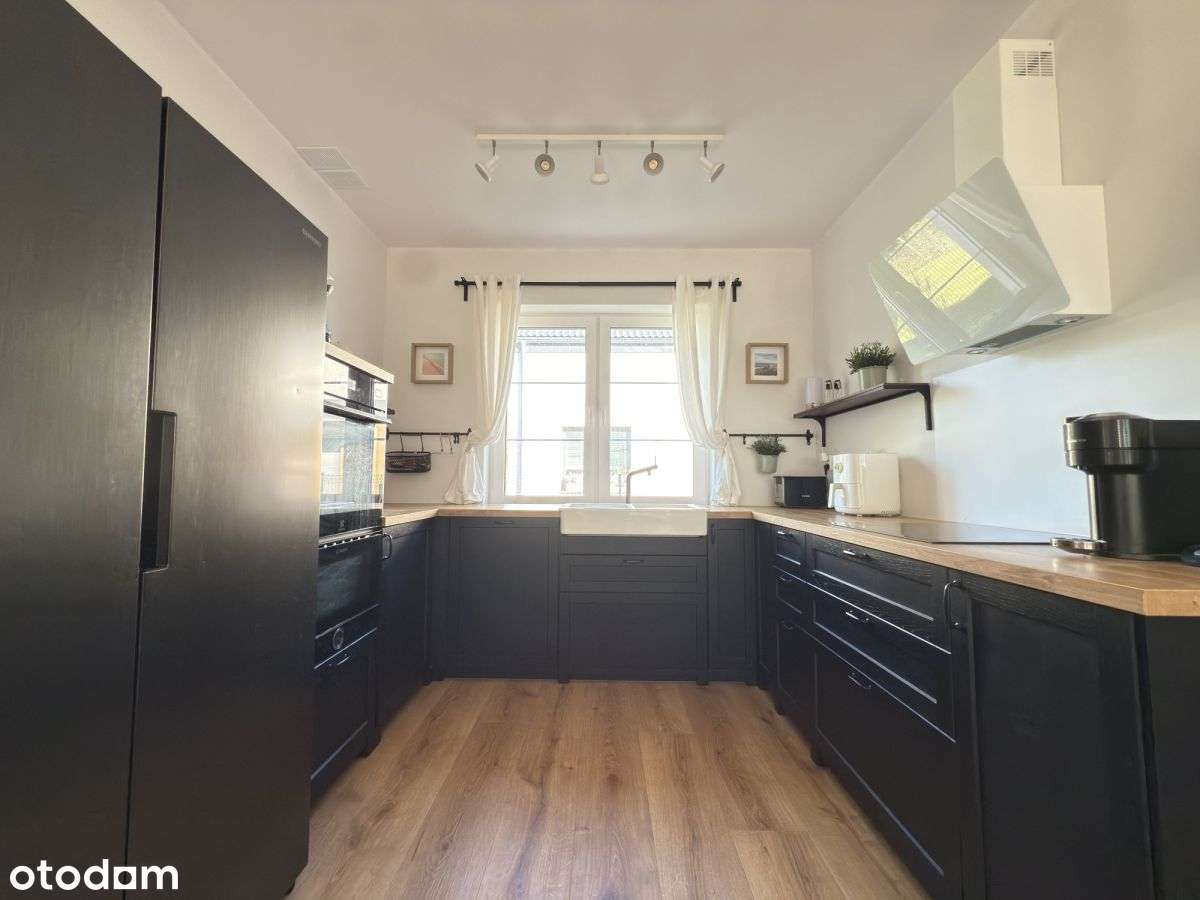 Dom z dużym ogrodem przy lesie-6