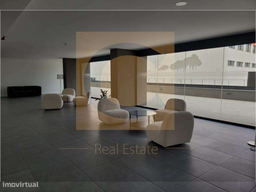 PRONTO A HABITAR - T1 NOVO - Varanda e lugar de garagem - Grande imagem: 5/16