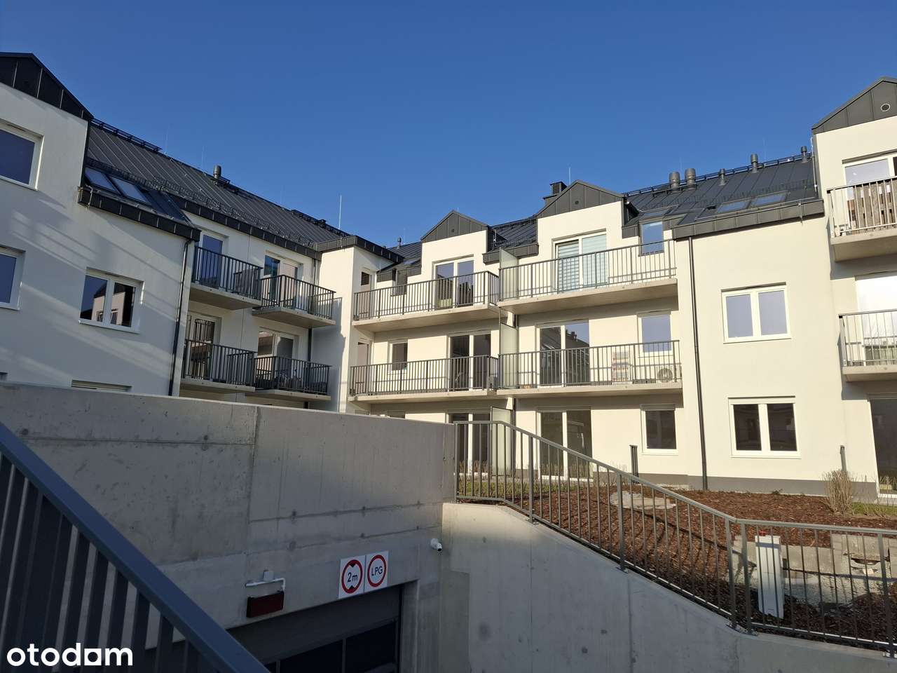 NOWE dostępne, 2 pokoje + aneks, balkon, parking, bez pośredn. zielono-5