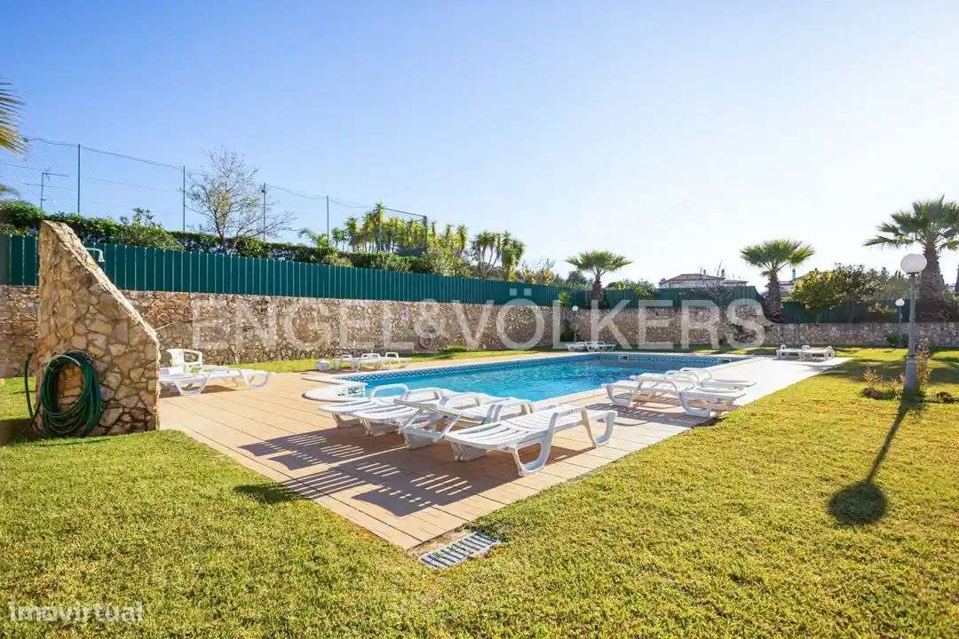 Moradia em banda em condomínio com piscina em Albufeira - Grande imagem: 4/28