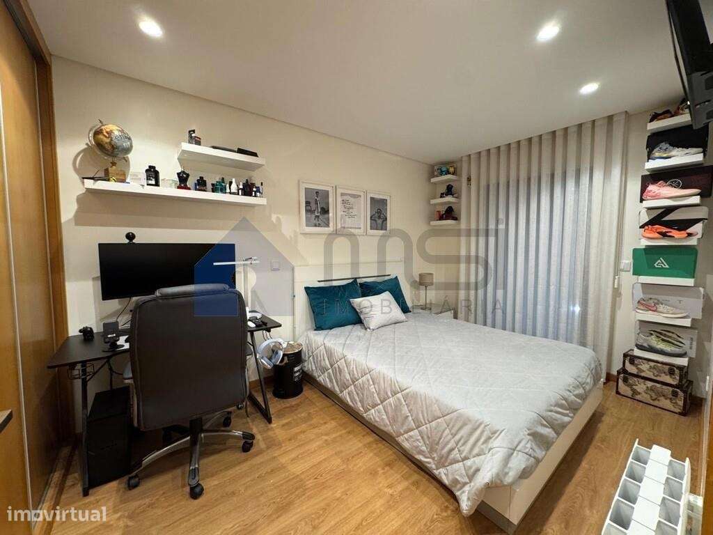 Moradia T3 em Matosinhos — Conforto e Elegância-26