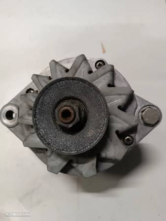 Alternador - Toyota Land Cruiser BJ73 2.5TD - 2