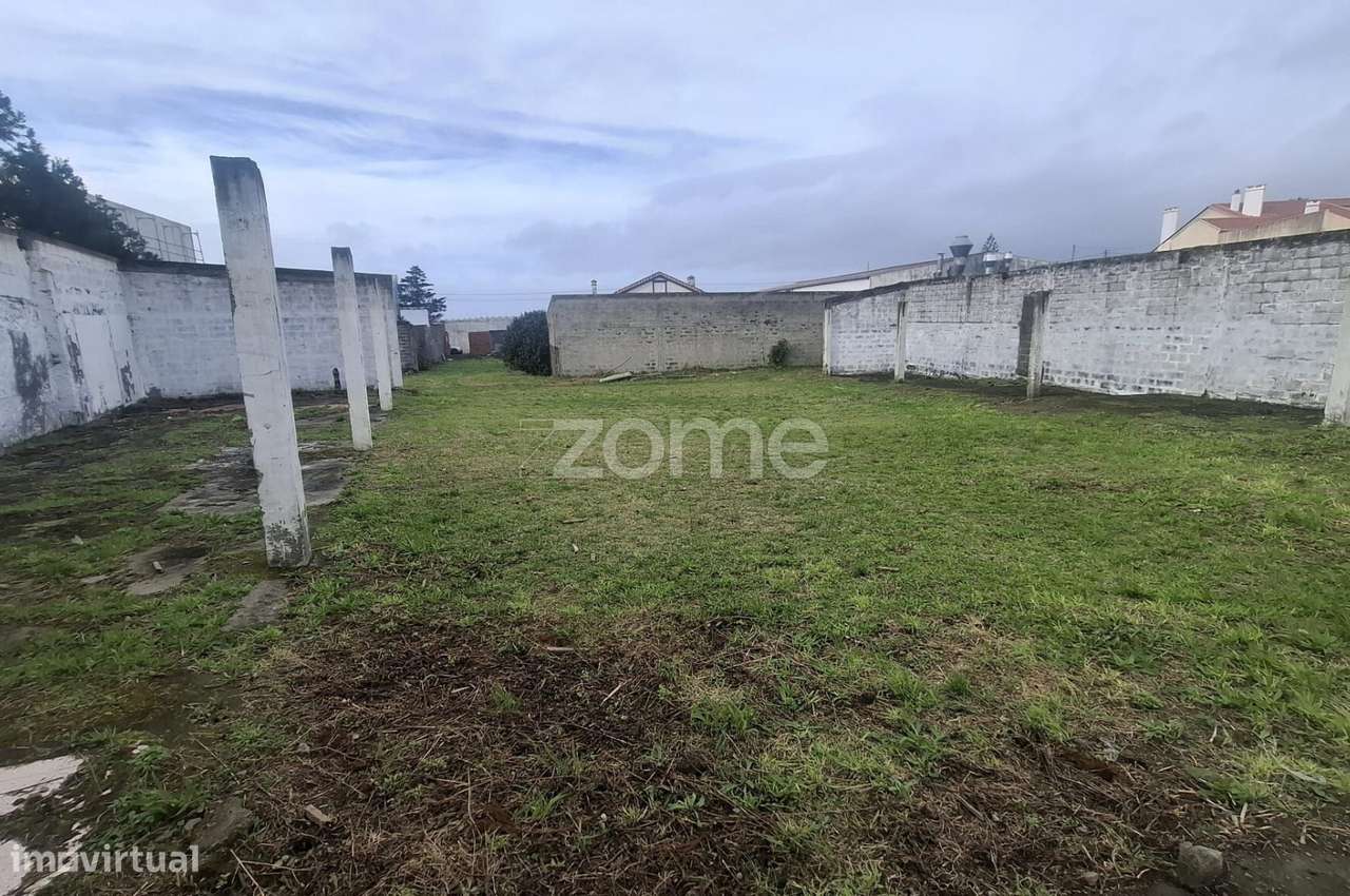 Terreno com Projeto Aprovado para Moradia Térrea – Rabo de Peixe - Grande imagem: 4/16
