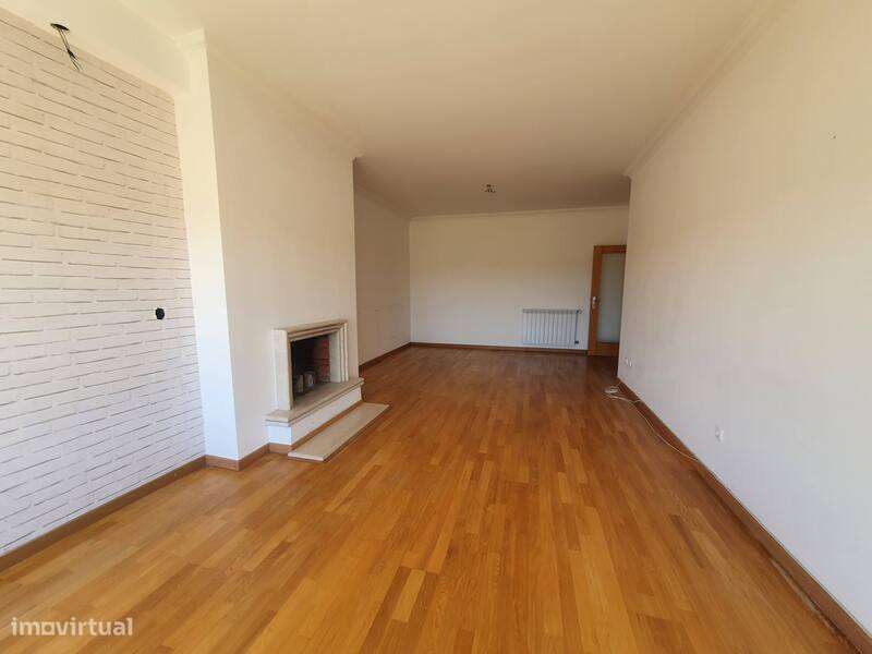 Apartamento T2 com garagem e arrecadação no Montijo - Grande imagem: 3/14