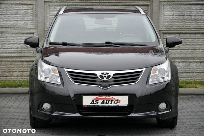 Toyota Avensis - 18