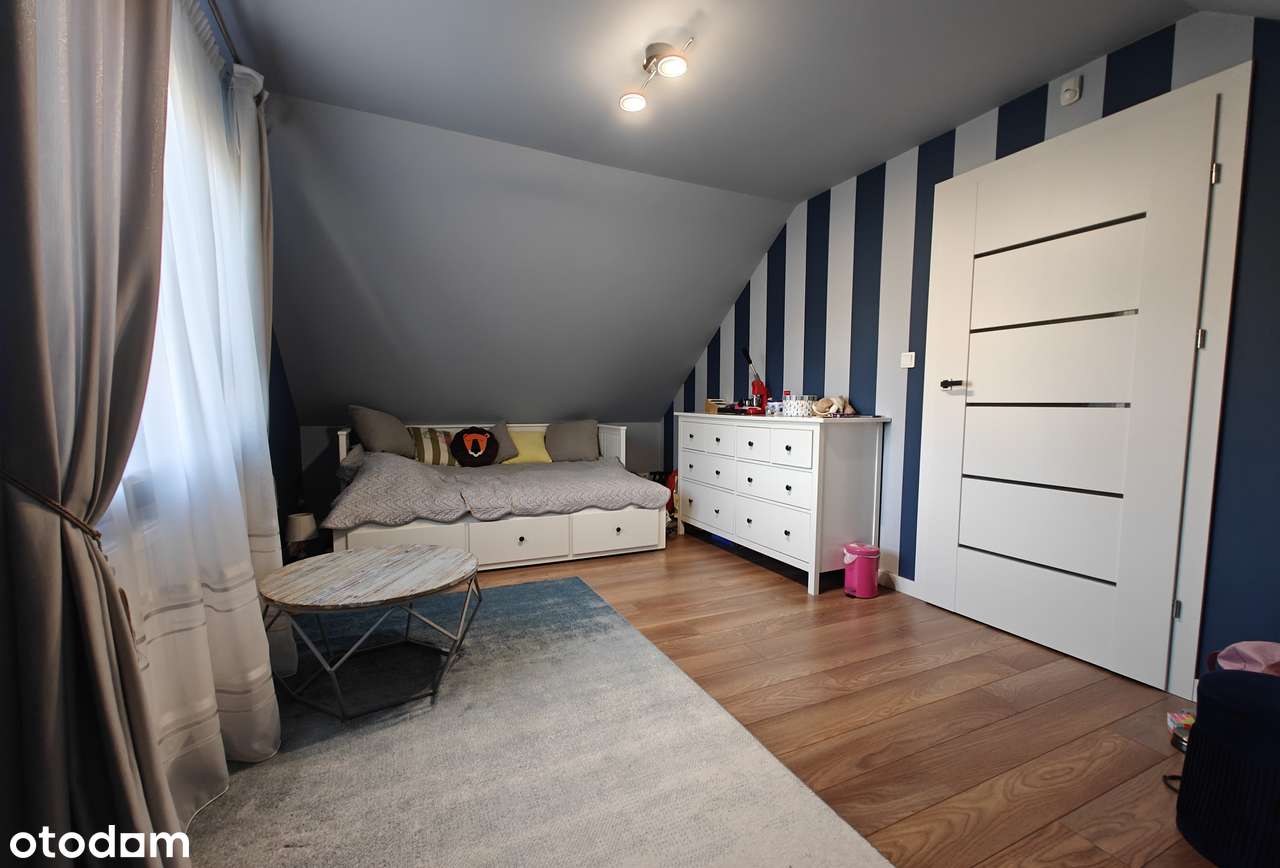 Interesujący dom wolnostojący z garażem ● 5 pokoi ● Działka 700mkw-13