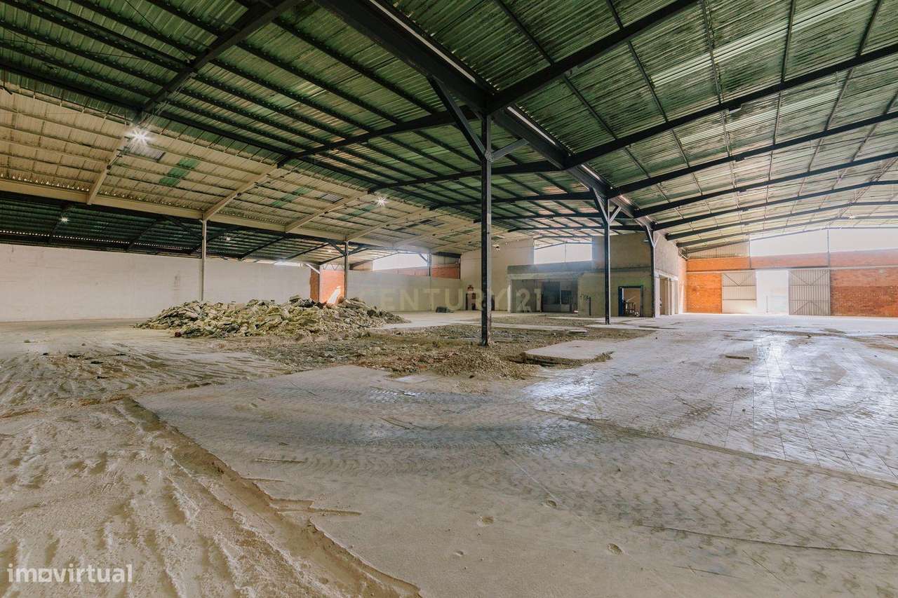 Armazém  no Porto Alto (Estrada Nacional 10) - Grande imagem: 4/60