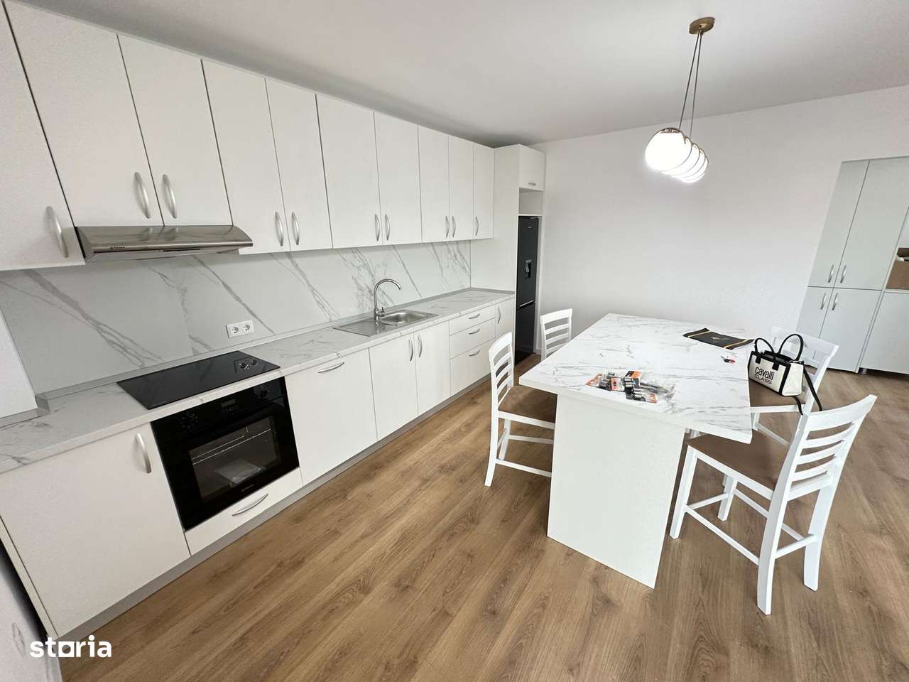 Apartament 2 camere semidecomandat | Soporului  | parcare  subterana - Imagine principală: 4/10
