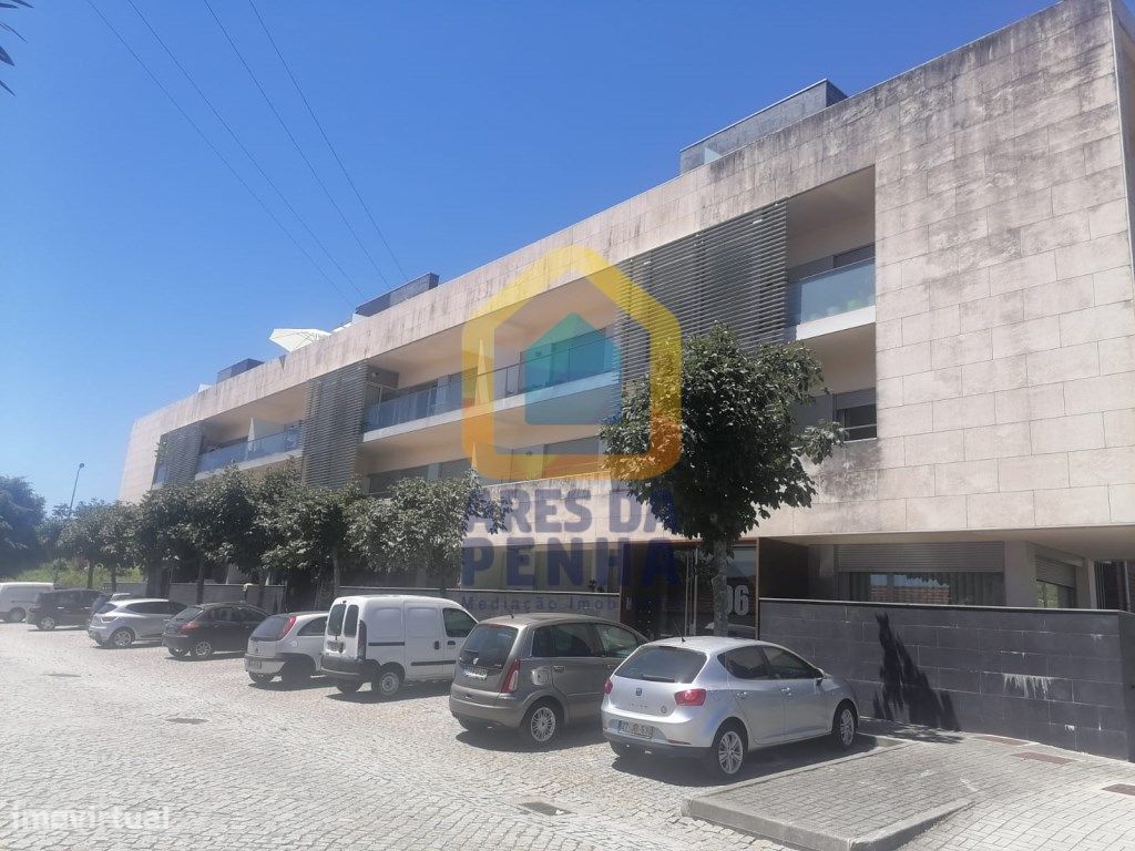 APARTAMENTO RECUADO T3 - FAFE. - Grande imagem: 1/44