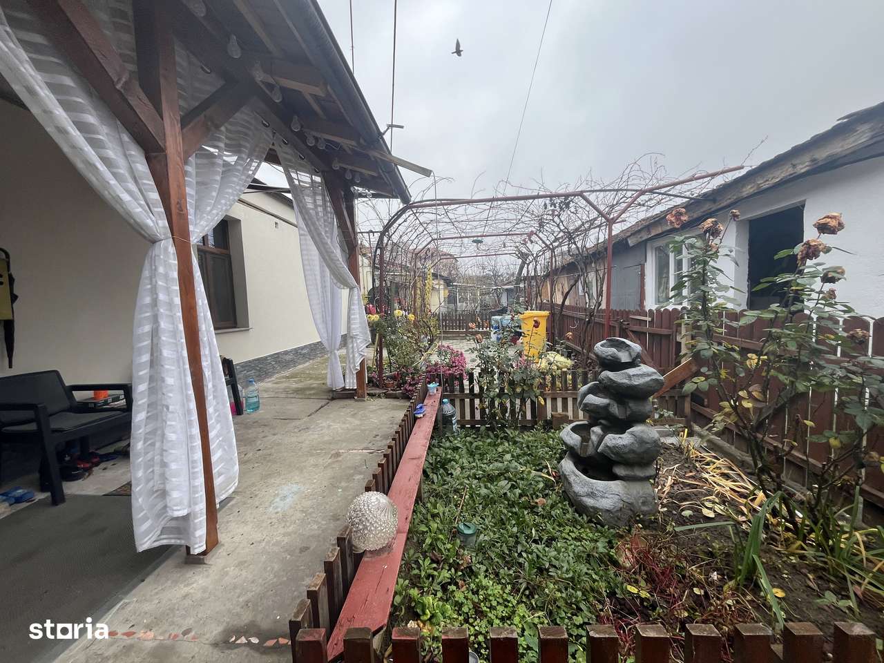 Apartament cu 3 camere, curte comuna, zona Mehala - Imagine principală: 2/20