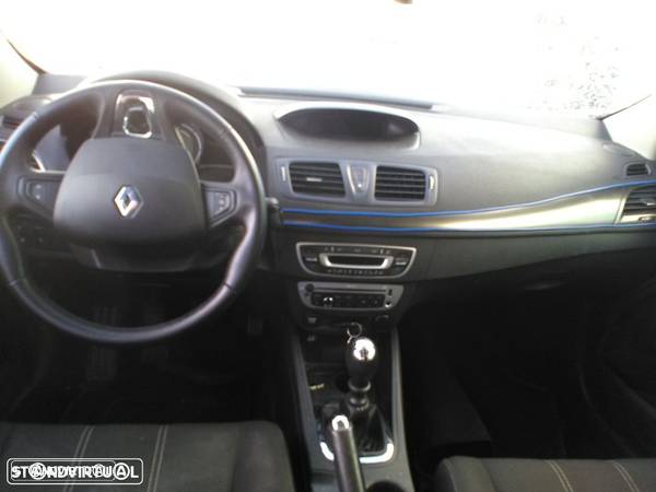 Renault Megane III 1.5 DCI de 2013 para peças - 9