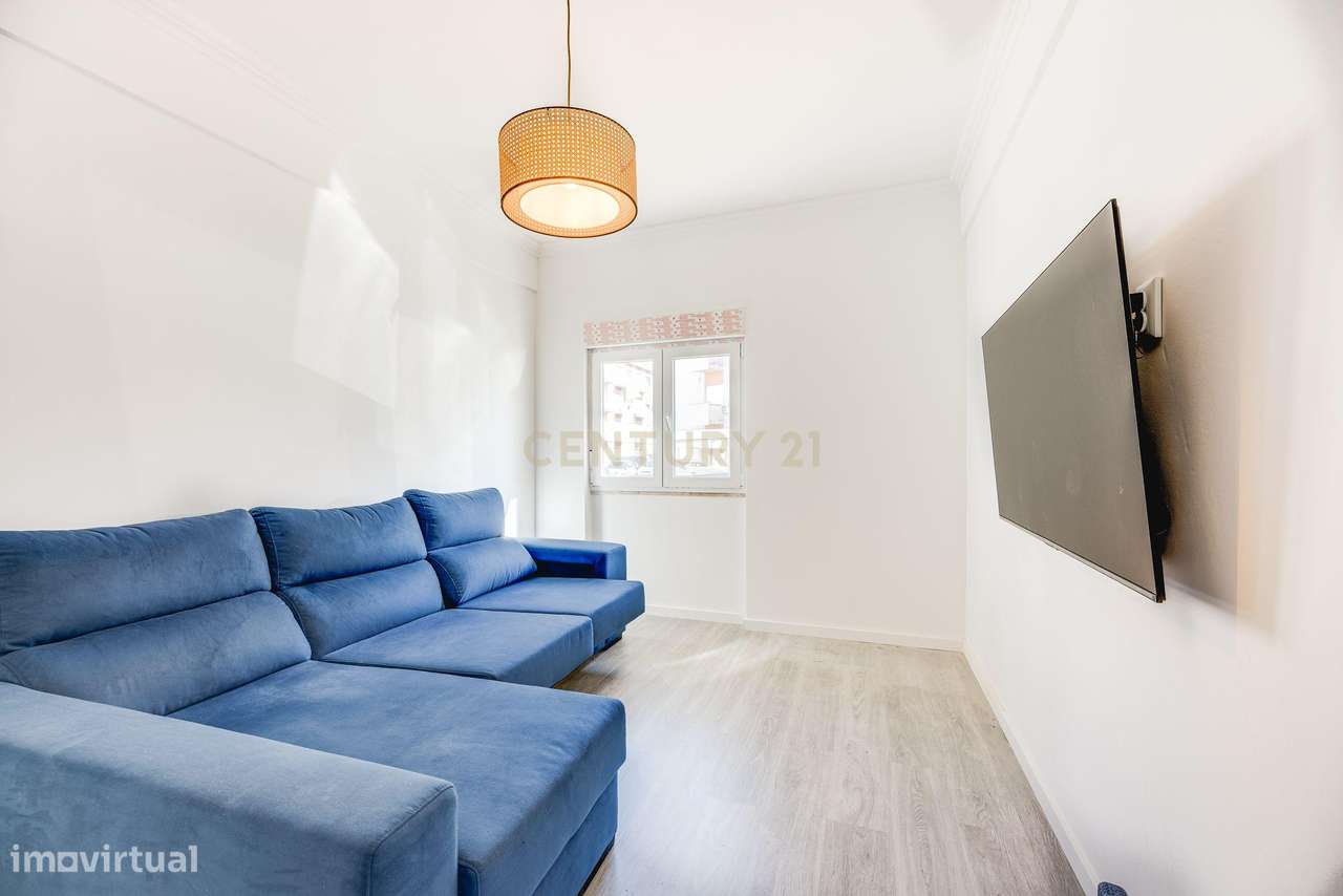 Excelente Apartamento T2 Totalmente Remodelado no Barreiro - Grande imagem: 5/24