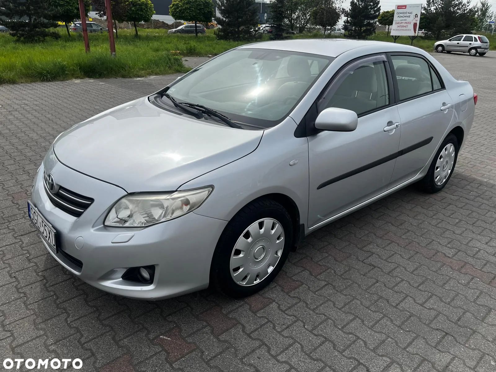 Toyota Corolla 1.6 VVT-i Luna MM - 1