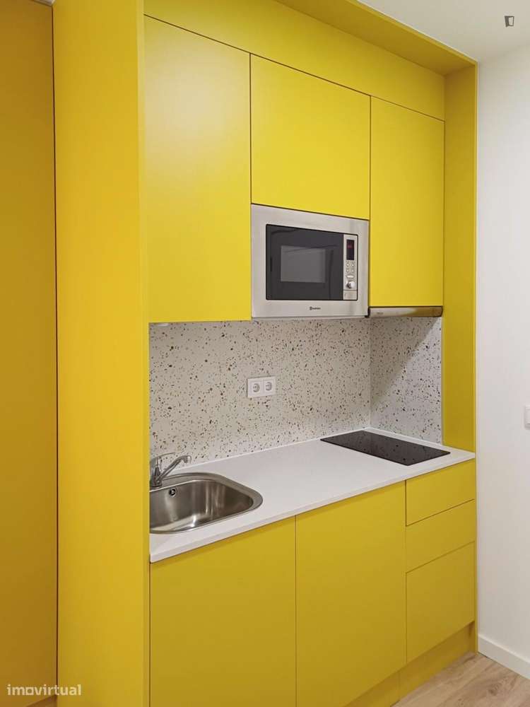 Estúdio - localizado em Montes Claros Coimbra - Grande imagem: 4/5