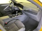 Opel Astra 1.2 T GS Line S/S - 31