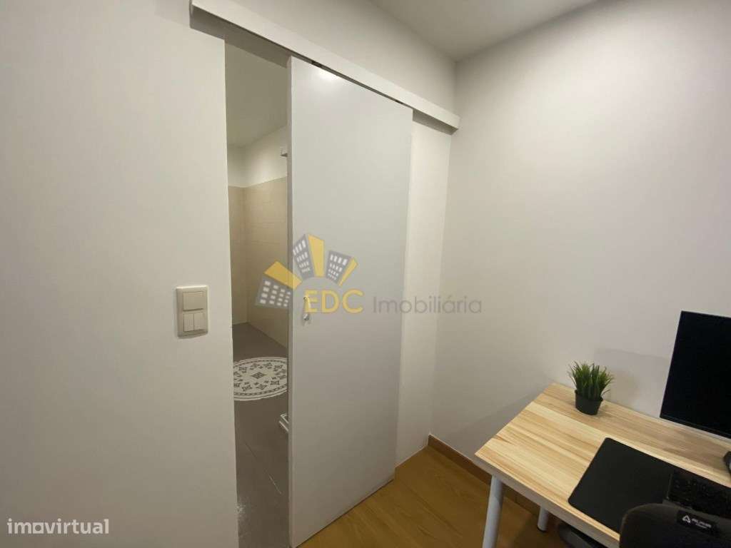 Apartamento Duplex T2+1 com Parqueamento, Arrecadação e Varanda | E...-35