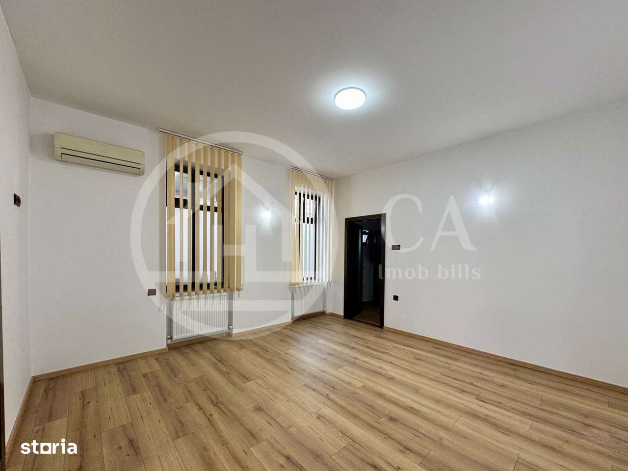 Spațiu comercial de închiriat cu 3 camere,  în zonă centrală, Oradea - Imagine principală: 4/9