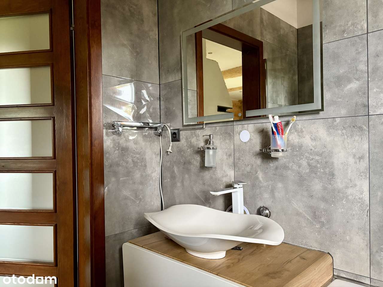 Dom z bali świerkowych | w cenie mieszkania | okazja-12