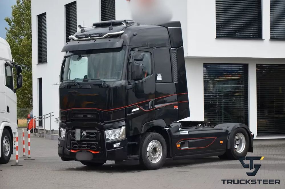 Renault T-series 2021