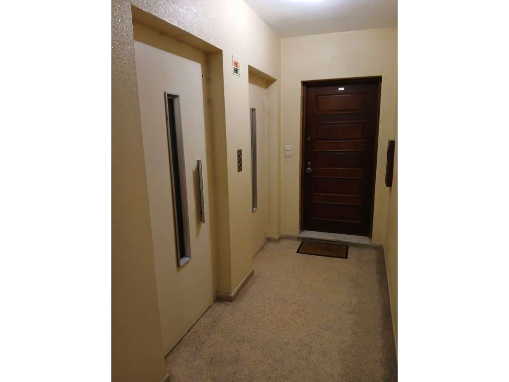 Apartamento T4 - Carvalhido-7