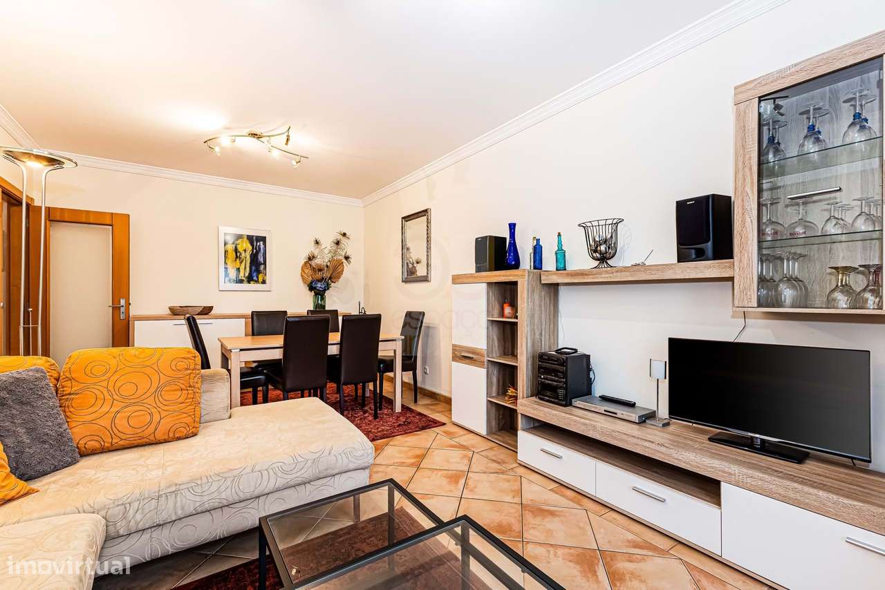 A. Pêra - Arrendamento Anual - T2 C/Estacionamento - Grande imagem: 5/17