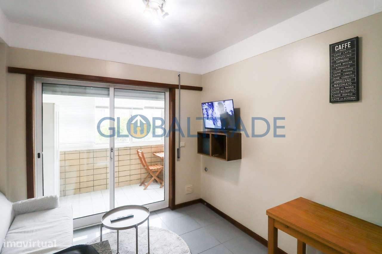 Apartamento T1 Mobilado & Equipado no Porto-6