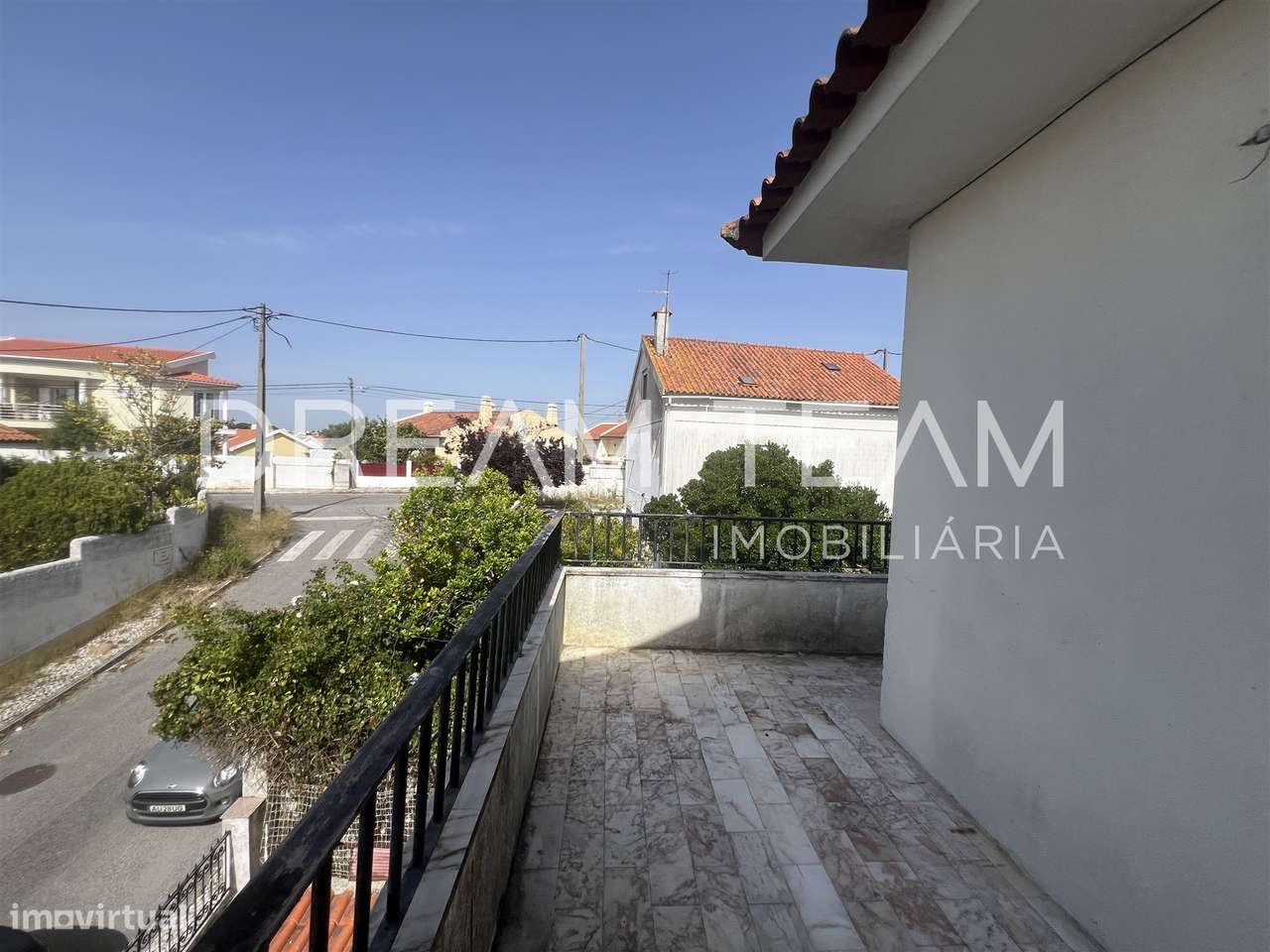 Moradia T7 com Piscina na Charneca da Caparica-39