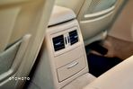 BMW Seria 3 335i xDrive Sport-Aut Luxury Line - 30