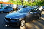 BMW Seria 5 530i mHEV sport - 3