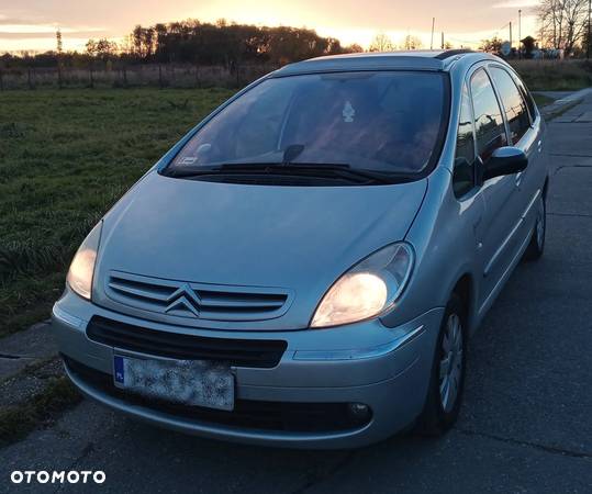 Citroën Xsara Picasso 1.6 HDI Exclusive - 1