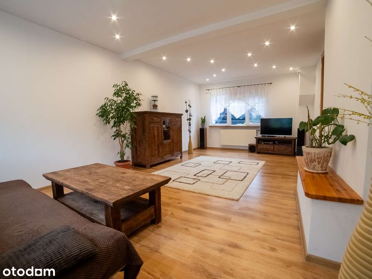 Dom 168m2 -6 pokoi-piwnica-duża działka -9 garaży- dwie działki bud. - Pełny obrazek: 1/20