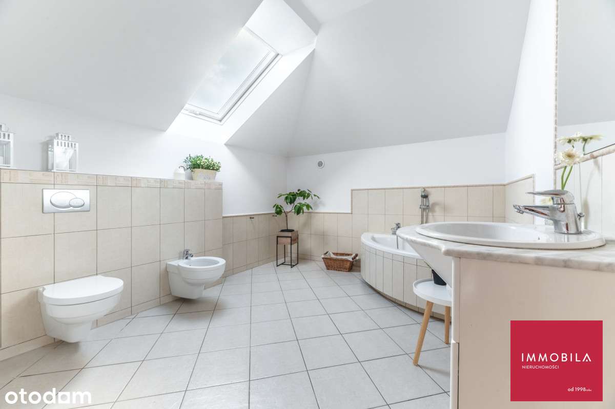 Dom pełen światła | Kameralny i wygodny-14