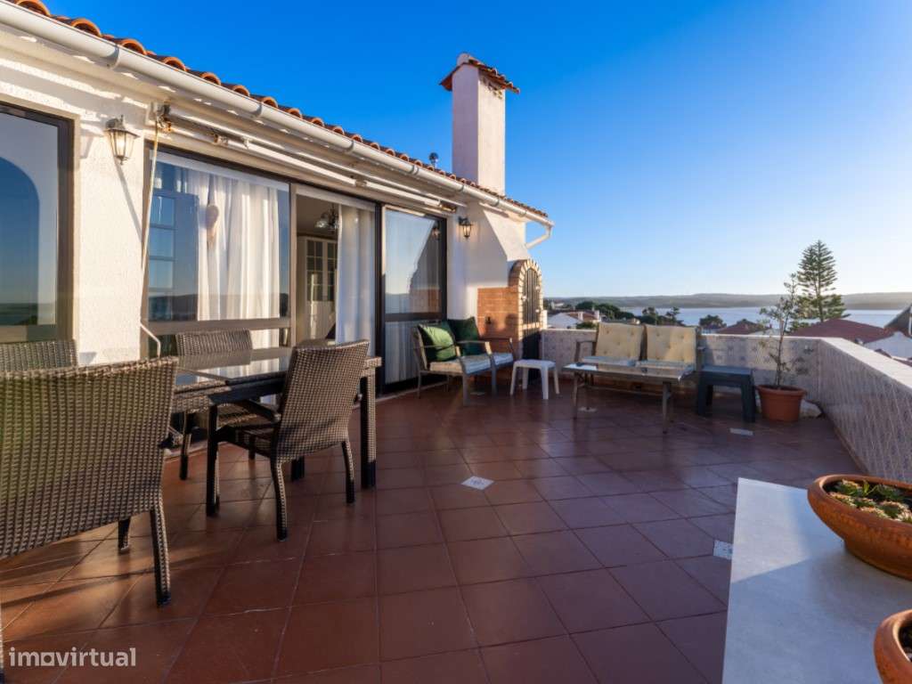 Moradia T3 com Vistas Panorâmicas para a Lagoa de Óbidos no Nadadouro-28