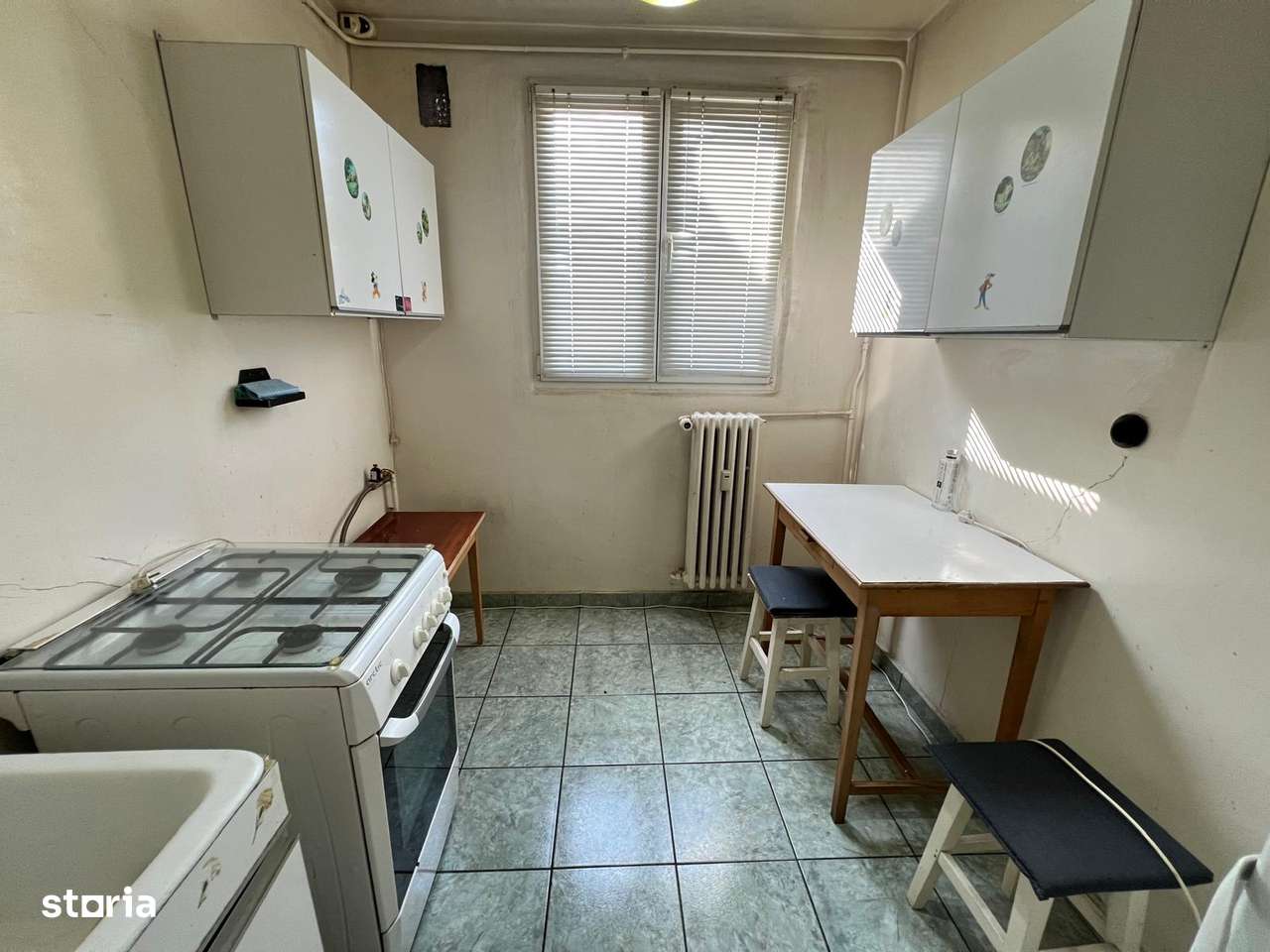 Titan(Policlinica), Parc IOR, bloc tip H, luminos-3