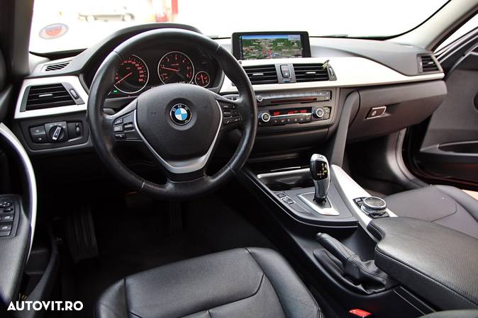 BMW Seria 3 320d Efficient Dynamic Edition Aut. - 18
