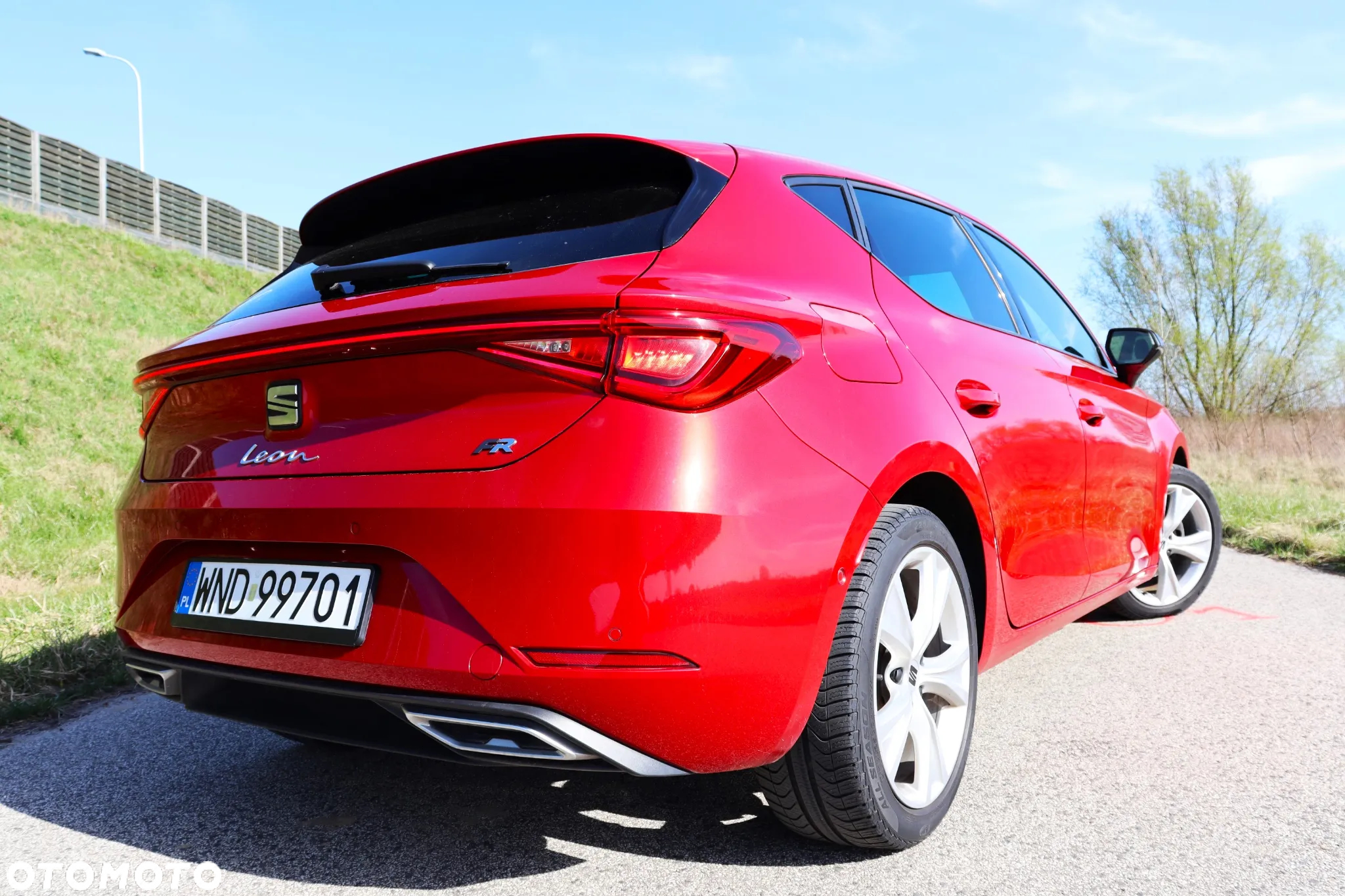 Seat Leon 1.5 eTSI FR DSG - 6