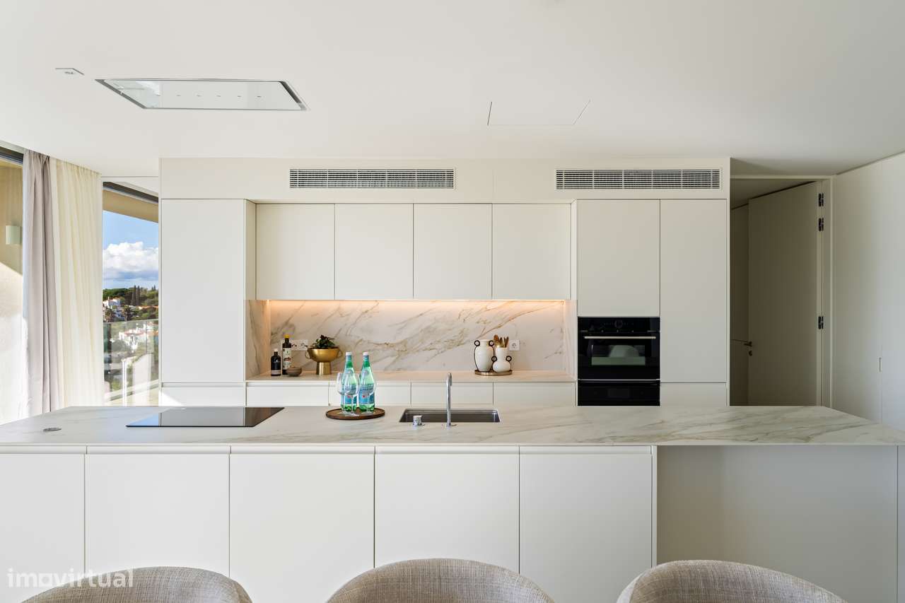 Luxuosa penthouse com vista mar e piscina aquecida-13