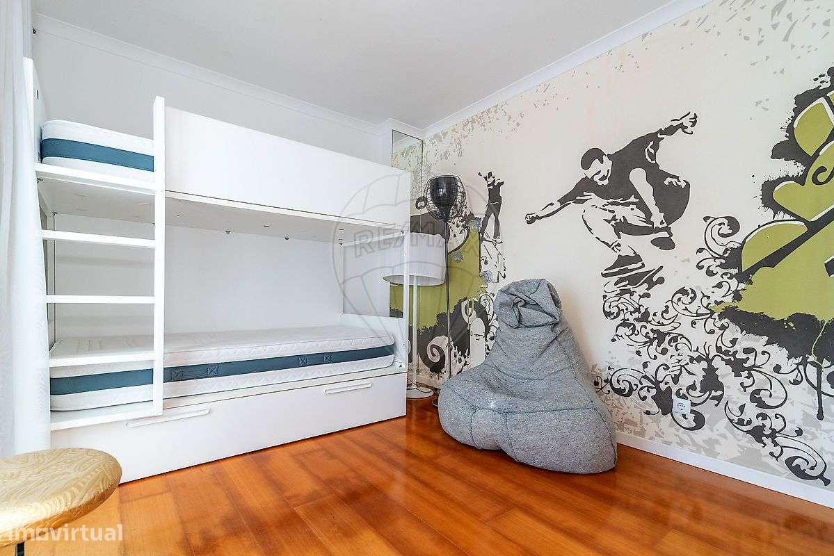 Moradia T5 para venda-26