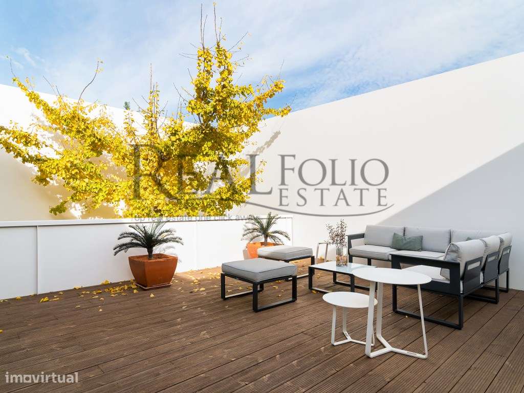 Moradia T3+1 de Luxo na Aldeia de Juzo, Cascais-23