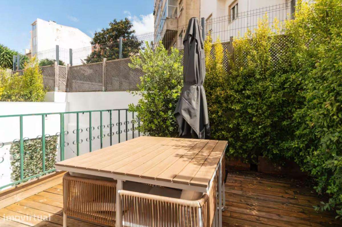 Apartamento com 2 quartos - localizado em Intendente Lisbon - Grande imagem: 4/6