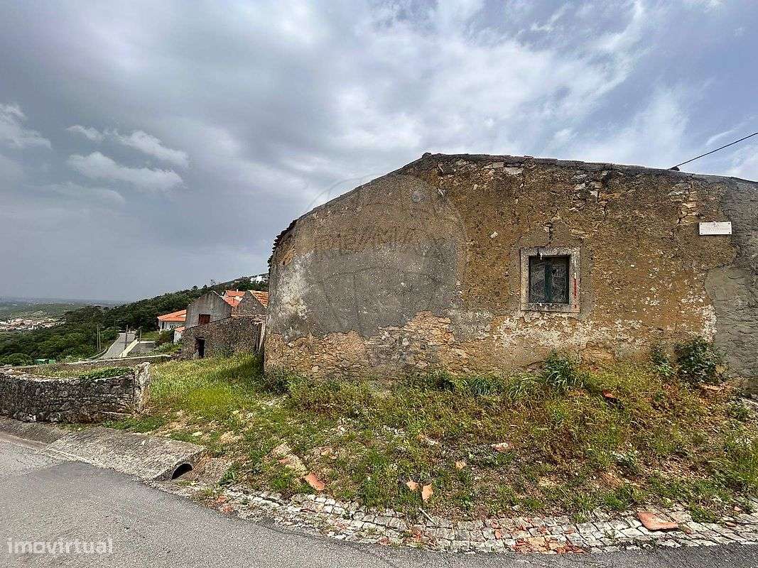 Moradia T2 para venda-9