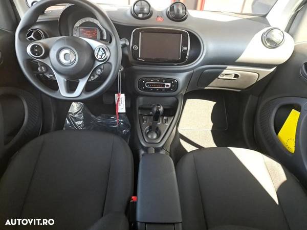 Smart Fortwo 60 kW electric drive - 11