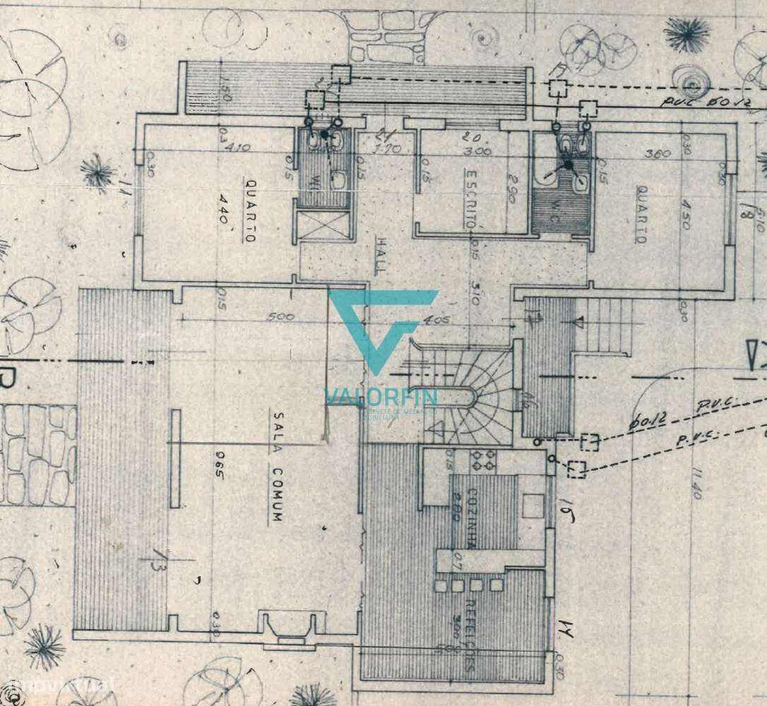 MORADIA T9 com 2.500m² de Terreno no Centro de Vermoil | Pombal-49
