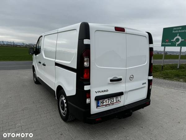 Opel Vivaro - 14