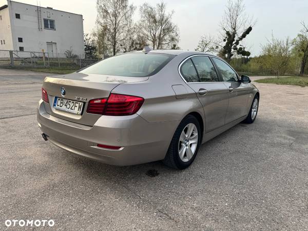 BMW Seria 5 518d - 5