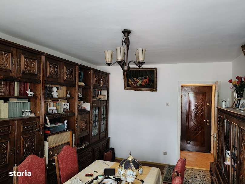 Apartament 3 camere de vanzare in Busteni, cartier Silva - comision 0%-2