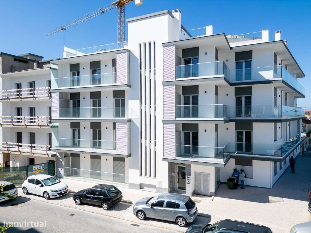 Apartamento T3 junto ao mercado- 200 mts da praia-36