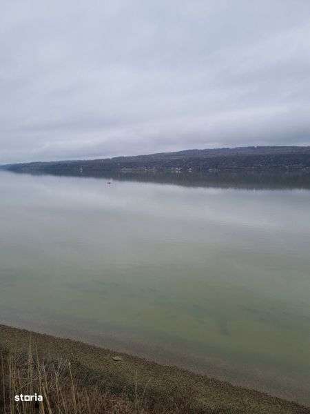 Vand casa aproape de dunare - Imagine principală: 4/8