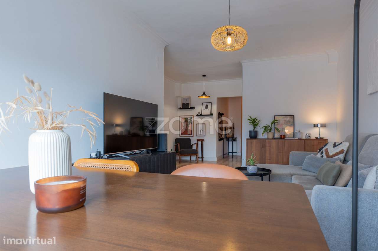 Apartamento T2 remodelado à venda, Venteira-18