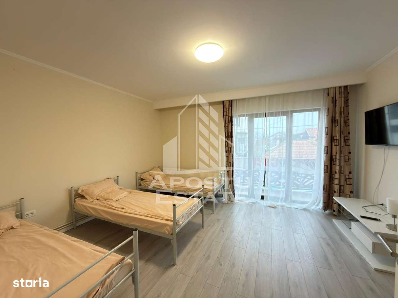 Casa individuala cu 8 camere, 750mp teren, in Mehala - Imagine principală: 4/20